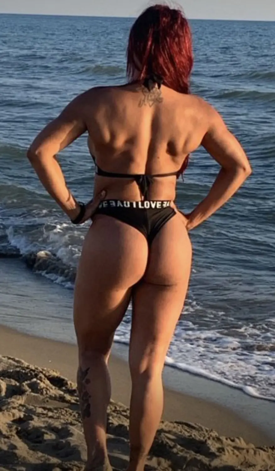 Escort Model Babaloo