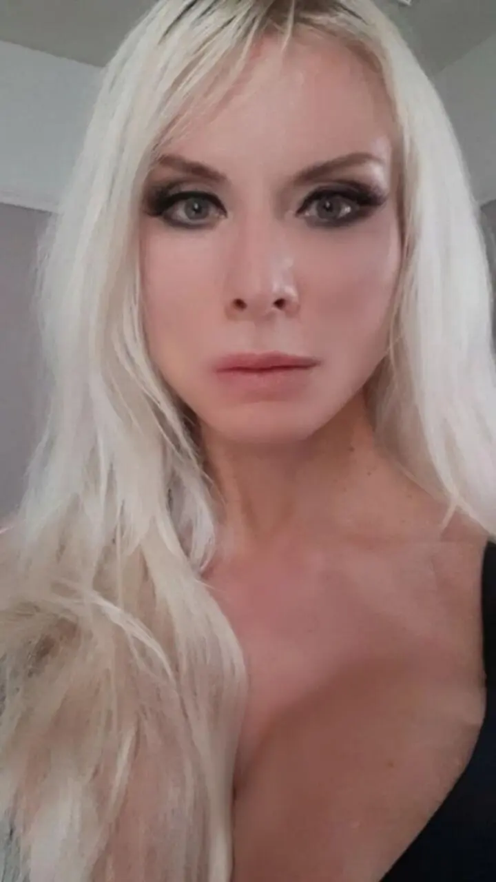 Escort Model Marlinda.branco